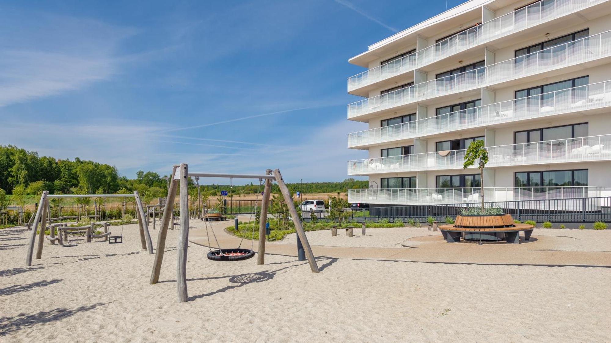 Apartament Lux Tukan B004, Polanki Aqua - Holiday City Kolberg Exterior foto